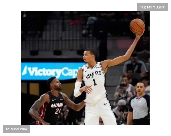 瓦塞尔赛后点评文班空接表现：将球抛至高空依然成功接应